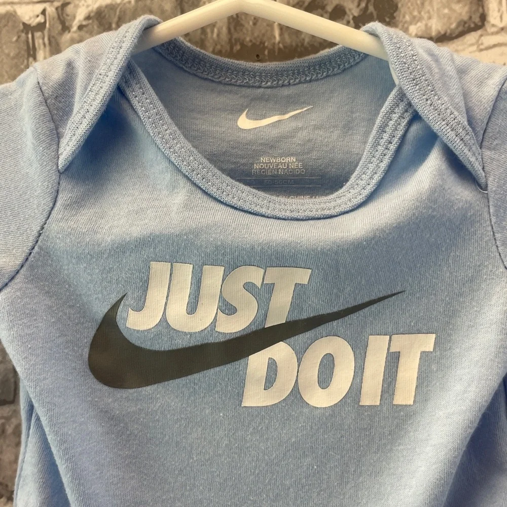Nike Light Blue‎ Long Sleeve Tee